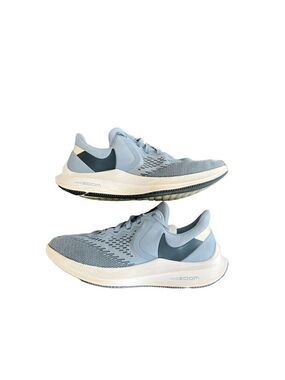 Nike Air Zoom Sneakers size 9.5